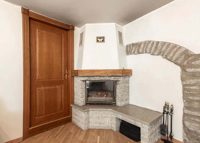 Airhome - Old Dominican Monastery *