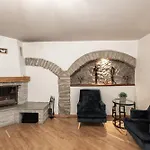 Airhome - Old Dominican Monastery