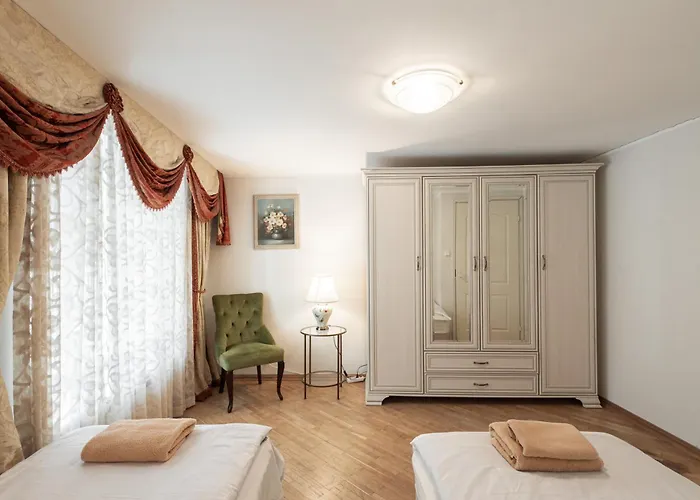 Airhome - Old Dominican Monastery Таллінн