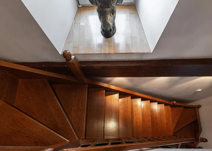 Airhome - Old Dominican Monastery Апартаменти *