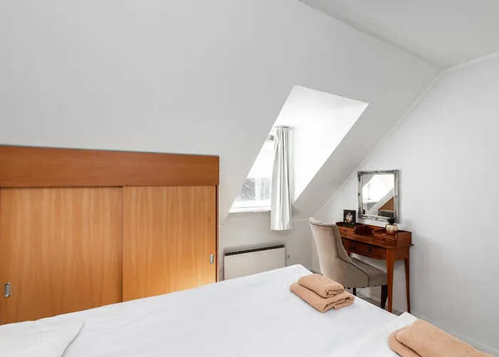 Airhome - Old Dominican Monastery Таллінн