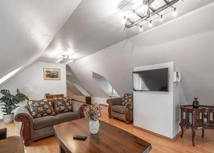 Airhome - Old Dominican Monastery Апартаменти *