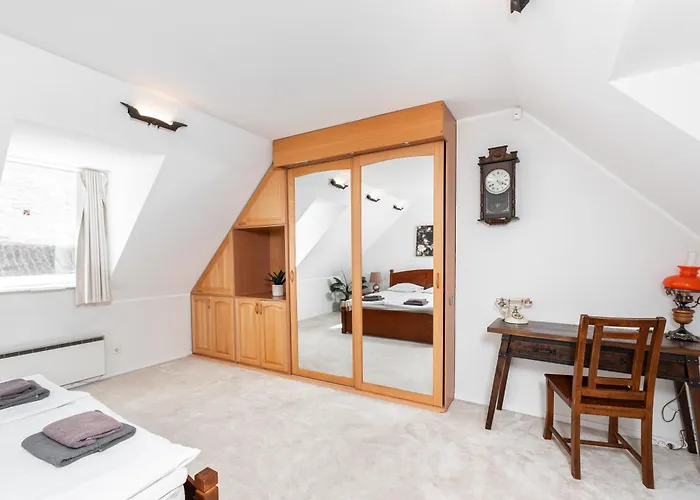 Апартаменти Airhome - Old Dominican Monastery